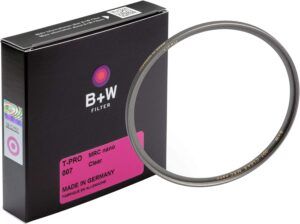 B + W Clear Protection Filter for Camera Lens  Ultra Slim Titan Mount (T-PRO), 007, HTC, 16 Layers Multi-Resistant and Nano Coating, Photography Filter, 72 mm