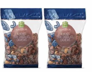Southern Grove Retreat Trail Mix Almonds Dark Chocolate Cashews 2 Bags 15oz