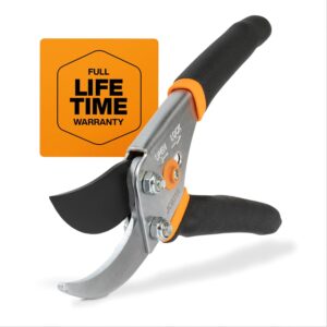Fiskars Bypass Pruning Shears, 5/8-Inch Cut
