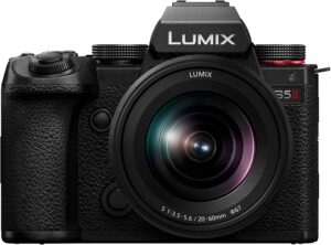 Panasonic LUMIX S5II 24.2MP, 20-60mm Lens - DC-S5M2KK