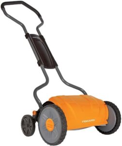 Fiskars 17" Manual Reel Mower