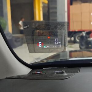 UltraEra HUD for Toyota 4Runner