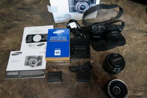 Samsung NX1000 Mirrorless, 20-50mm Lens, 20.3MP